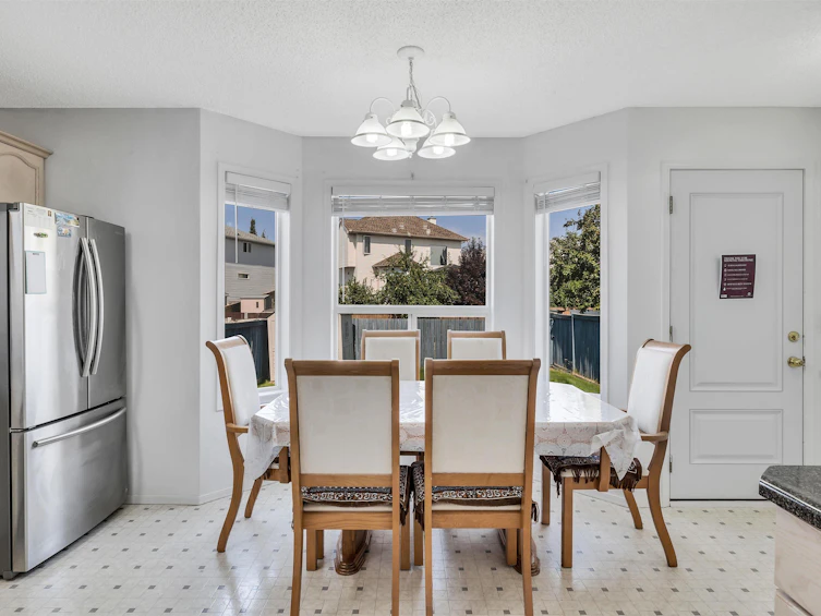 2114 37 Avenue, Edmonton, AB, T6T 1S2 - 15