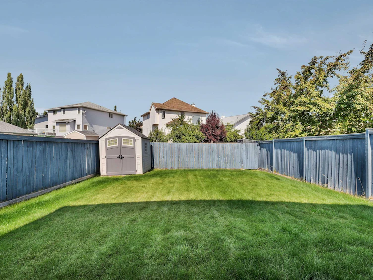 2114 37 Avenue, Edmonton, AB, T6T 1S2 - 35