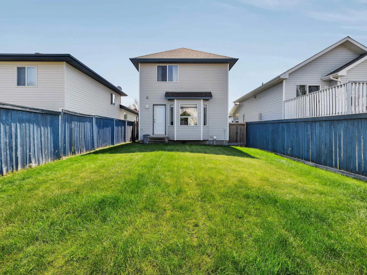 2114 37 Avenue, Edmonton, AB, T6T 1S2 - 36