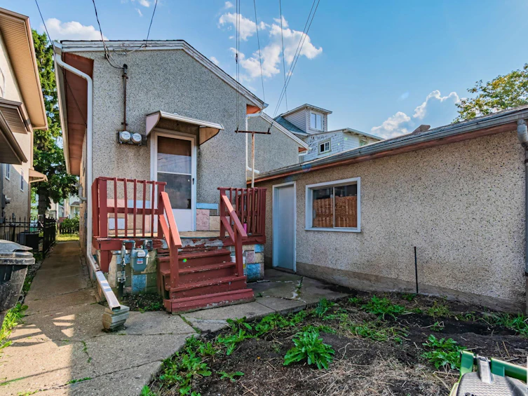9616 110a Avenue, Edmonton, AB, T5H 1J9 - 20