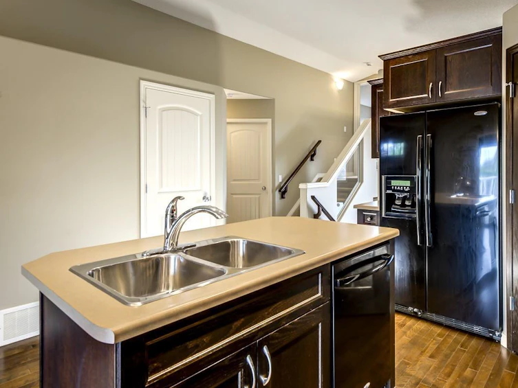 6 Woodhill Lane, Fort Saskatchewan, AB, T8L 0J9 - 6