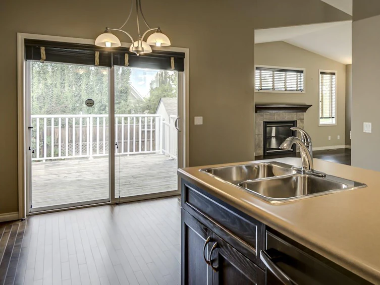 6 Woodhill Lane, Fort Saskatchewan, AB, T8L 0J9 - 12
