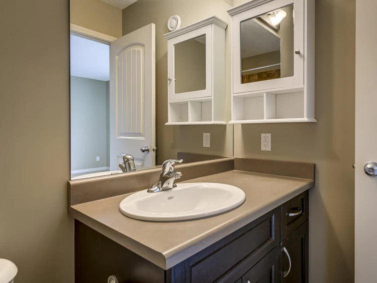 6 Woodhill Lane, Fort Saskatchewan, AB, T8L 0J9 - 30