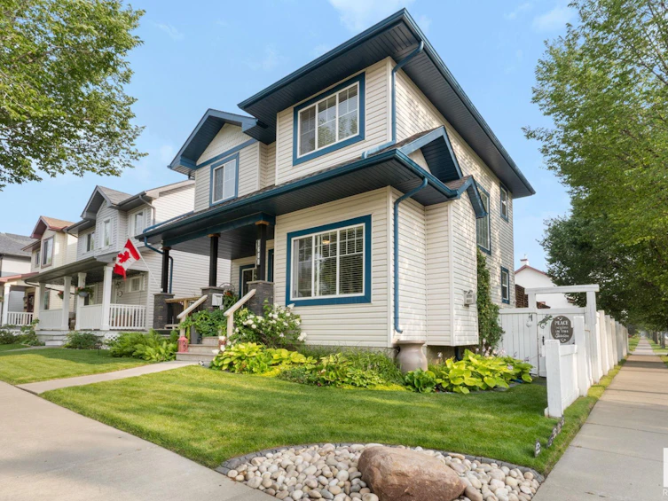 1680 Tomlinson Common, Edmonton, AB, T6R 3J3 - 2