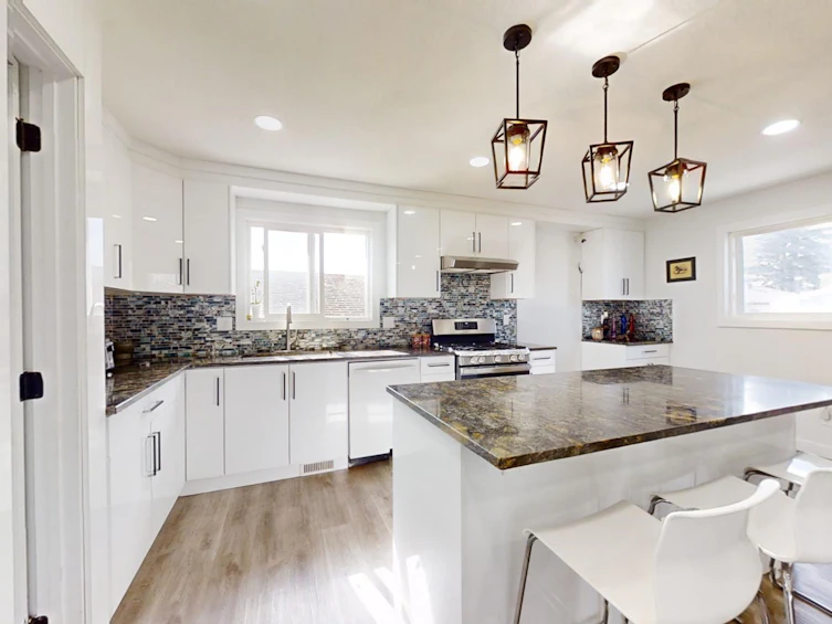 14524 32st, Edmonton, AB, T5Y 2K5 - 15