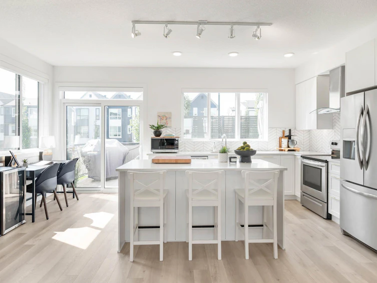 56-100 Jensen Lakes Boulevard, St. Albert, AB, T8N 7T9