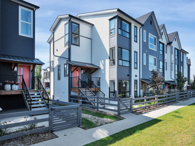 56-100 Jensen Lakes Boulevard, St. Albert, AB, T8N 7T9 - 3