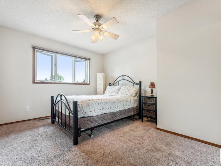 28 Pineview Drive, St. Albert, AB, T8N 4S9 - 25