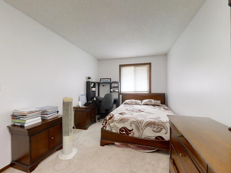 2940 36st, Edmonton, AB, T6L 5H4 - 25