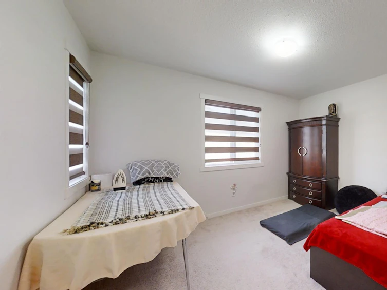 17312 49 Street NW, Edmonton, AB, T5Y 3V9 - 25