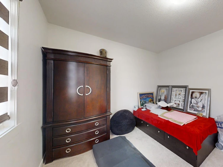 17312 49 Street NW, Edmonton, AB, T5Y 3V9 - 26