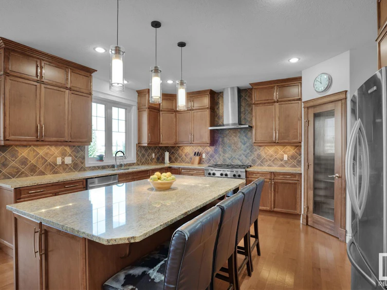 838 Hodgins Road, Edmonton, AB, T6M 0K8 - 17