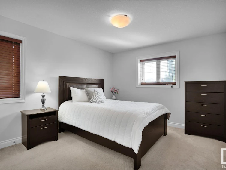 838 Hodgins Road, Edmonton, AB, T6M 0K8 - 27