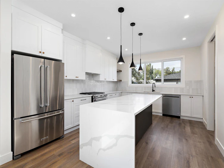 11024 129 Street, Edmonton, AB, T5M 0Y3 - 13