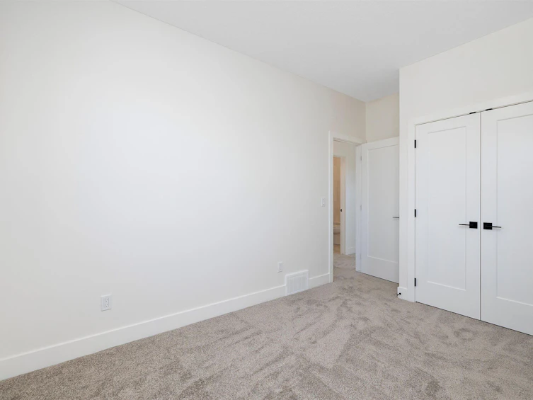 11024 129 Street, Edmonton, AB, T5M 0Y3 - 25