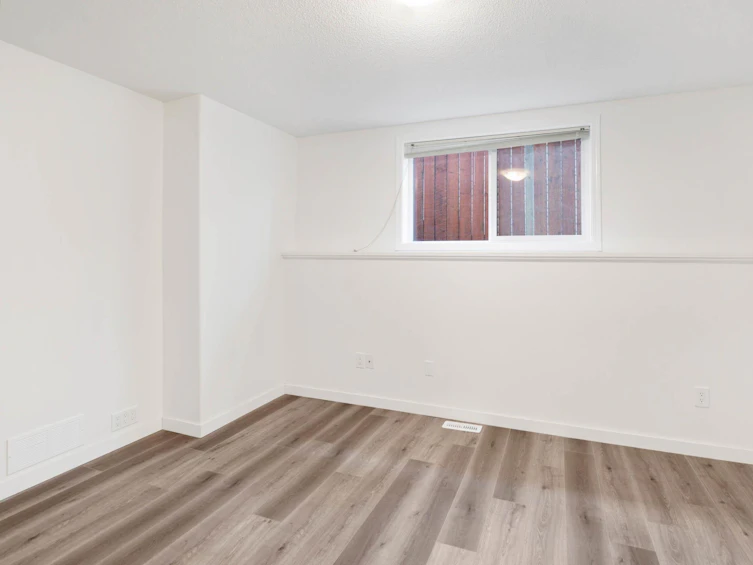 21372 88 Avenue NW, Edmonton, AB, T5T 6V1 - 47