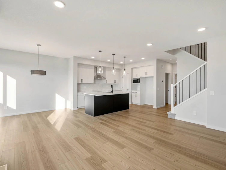 7109 51 Avenue, Beaumont, AB, T4X 0S4 - 8