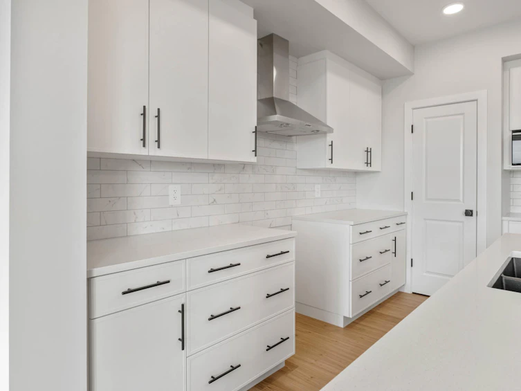 7109 51 Avenue, Beaumont, AB, T4X 0S4 - 9
