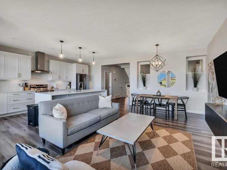 9340 226 Street, Edmonton, AB, T5T 7R5 - 23