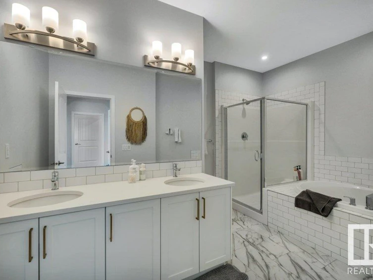 9340 226 Street, Edmonton, AB, T5T 7R5 - 35