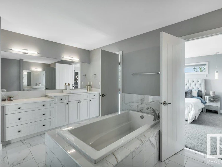 3971 5 Avenue, Edmonton, AB, T6X 2J3 - 32