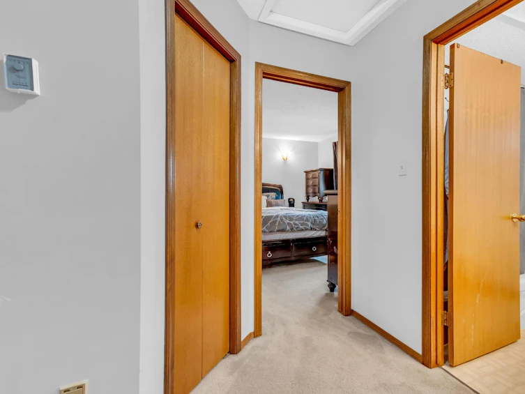 15712 77 Street NW, Edmonton, AB, T5Z 2R8 - 28