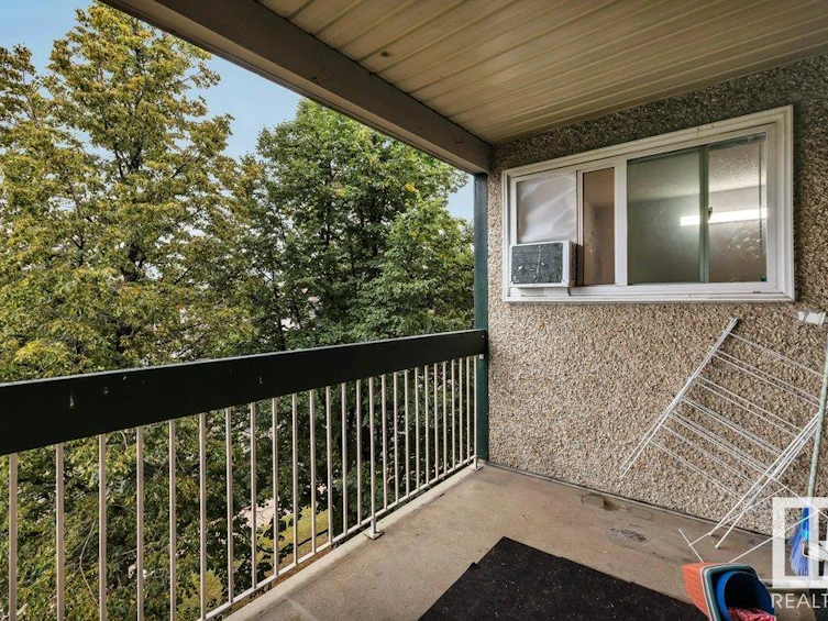 302-1620 48 Street, Edmonton, AB, T6L 5P1 - 22