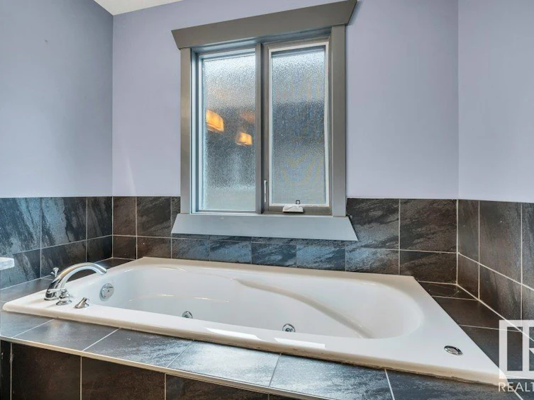 1075 Connelly Way, Edmonton, AB, T6W 0R4 - 34