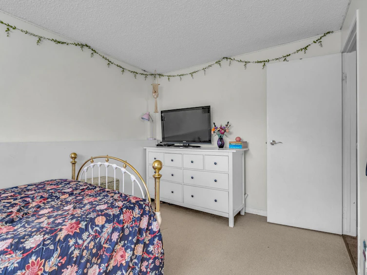 9835 165 Avenue, Edmonton, AB, T5X 4Z1 - 29