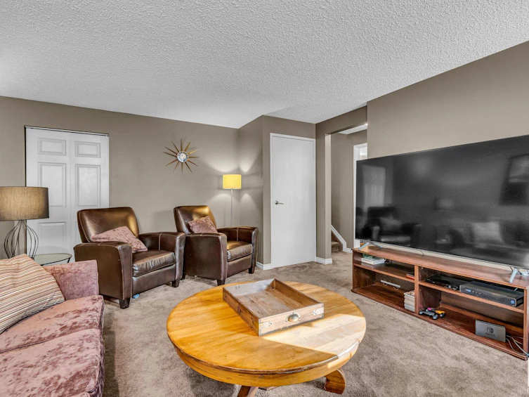 9835 165 Avenue, Edmonton, AB, T5X 4Z1 - 31
