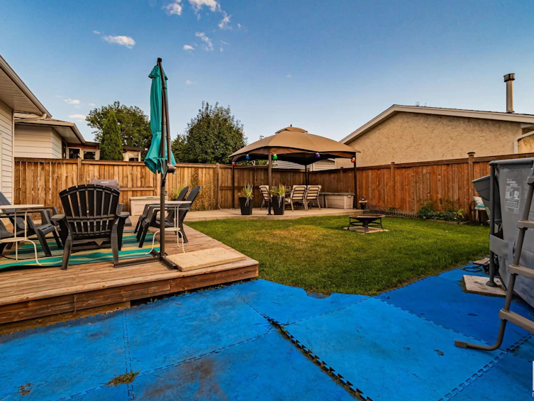 9835 165 Avenue, Edmonton, AB, T5X 4Z1 - 44