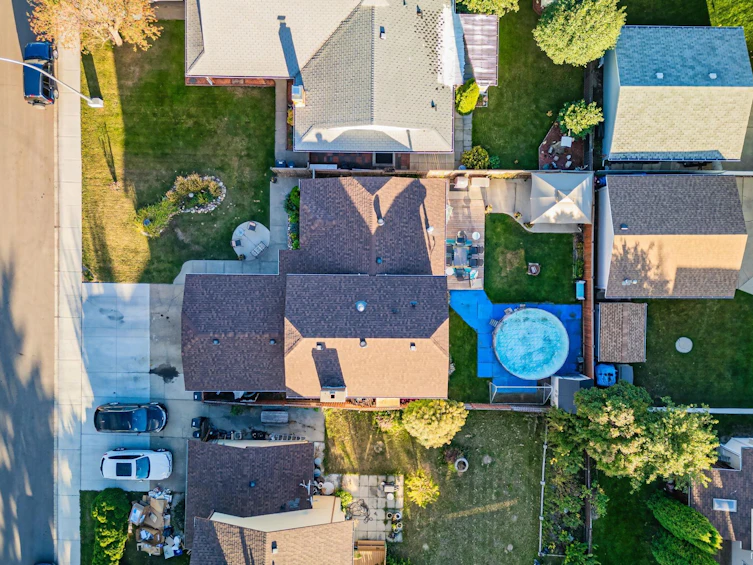 9835 165 Avenue, Edmonton, AB, T5X 4Z1 - 51