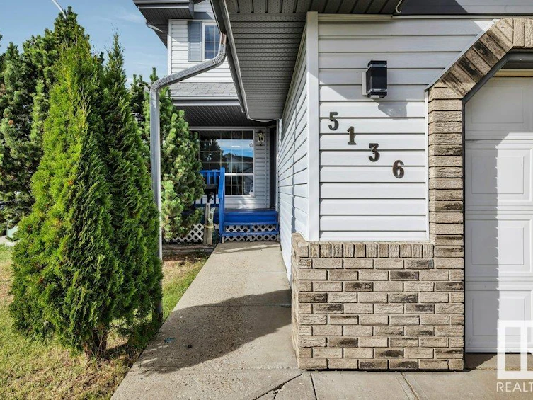5136 157 Avenue, Edmonton, AB, T5Y 2X5 - 5