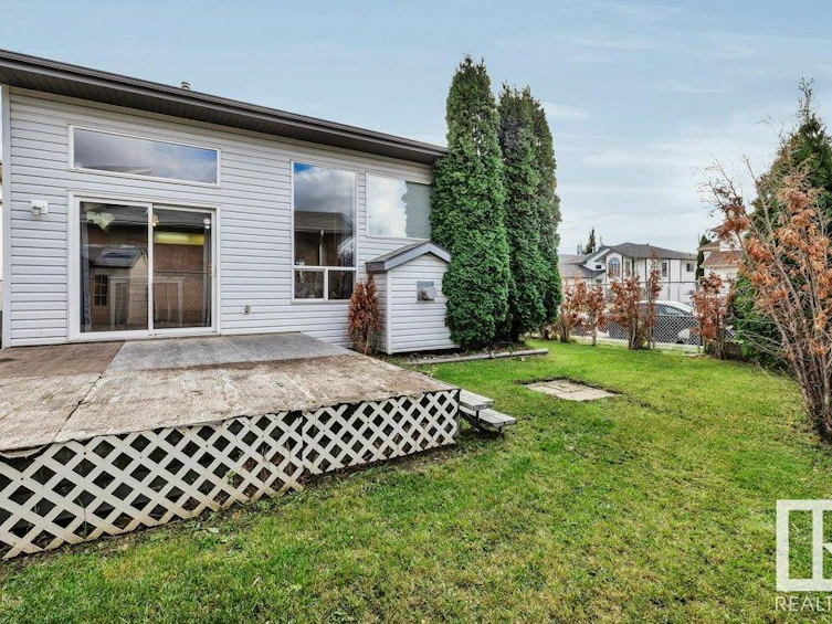 5136 157 Avenue, Edmonton, AB, T5Y 2X5 - 32