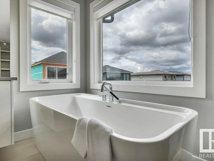 6606 Knox Place, Edmonton, AB, T6W 4A1 - 41