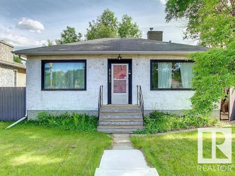 8943 95 Avenue, Edmonton, AB, T6C 1Z2