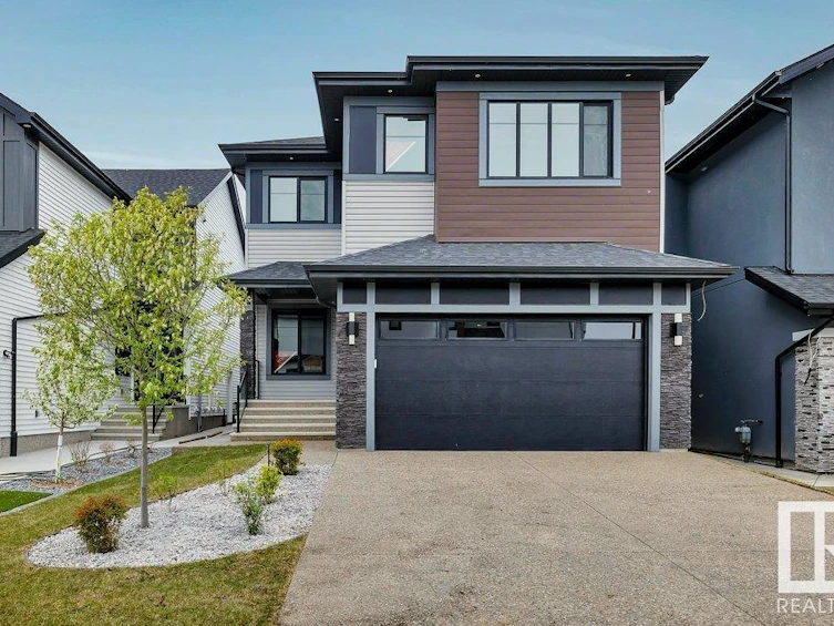 1816 18 Avenue, Edmonton, AB, T6T 2N2