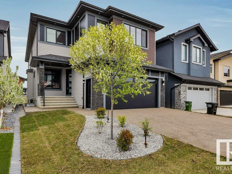 1816 18 Avenue, Edmonton, AB, T6T 2N2 - 2