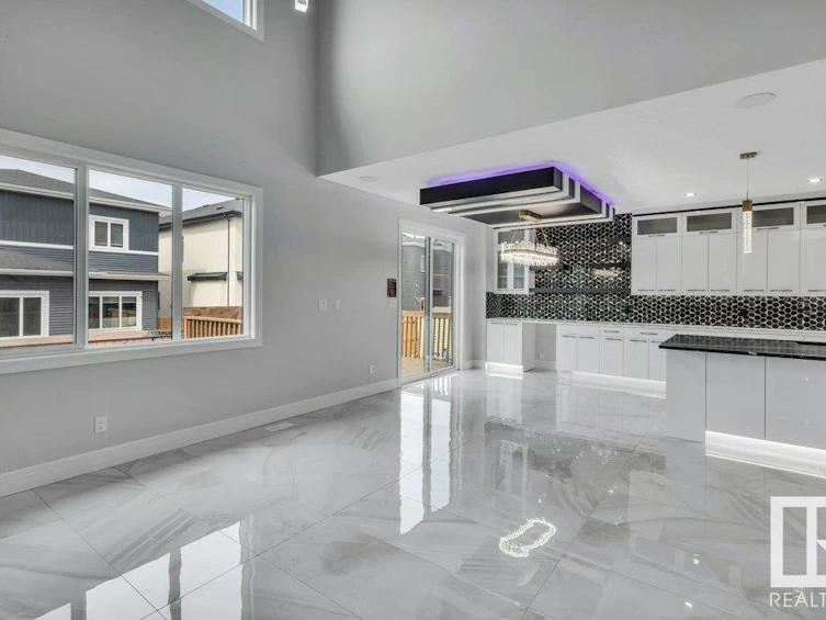 1816 18 Avenue, Edmonton, AB, T6T 2N2 - 15