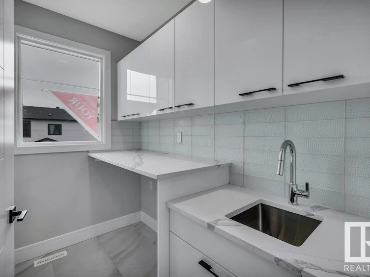 1816 18 Avenue, Edmonton, AB, T6T 2N2 - 53