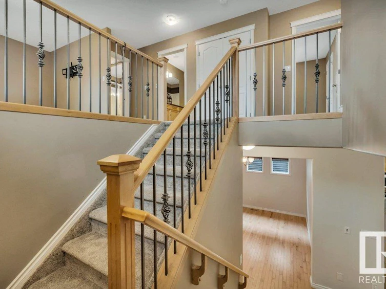 21845 95a Avenue, Edmonton, AB, T5T 3Y6 - 28