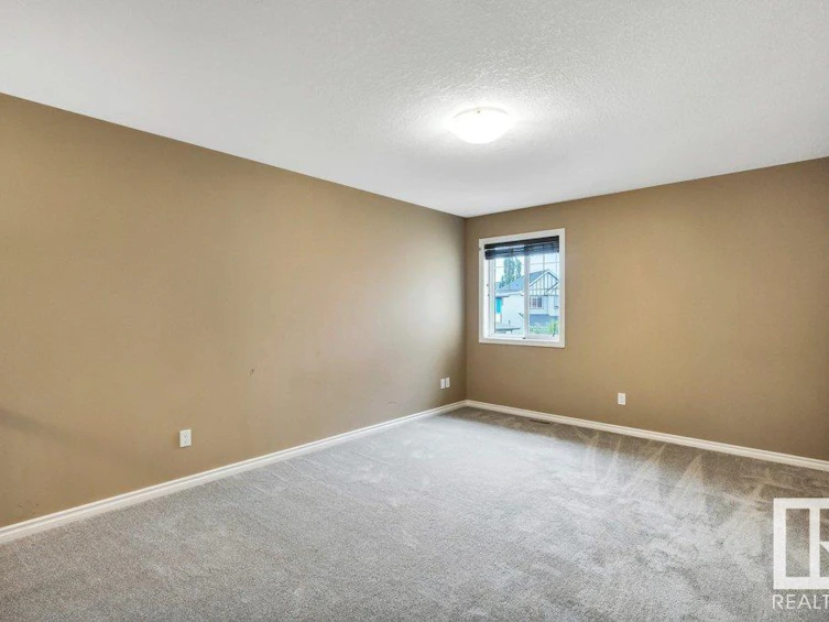 21845 95a Avenue, Edmonton, AB, T5T 3Y6 - 30
