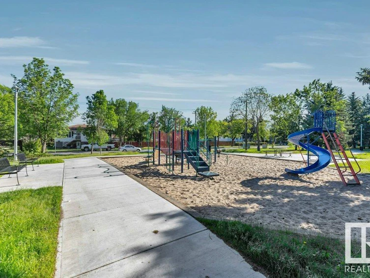 12735 124 Street, Edmonton, AB, T5L 0P2 - 42