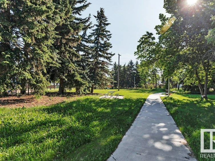12735 124 Street, Edmonton, AB, T5L 0P2 - 43
