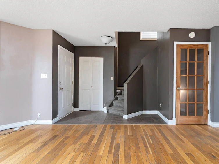 16207 55a Street NW, Edmonton, AB, T5Y 2V1 - 5