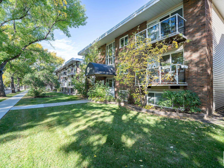 6-10710 84 Avenue, Edmonton, AB, T6E 2H9 - 23