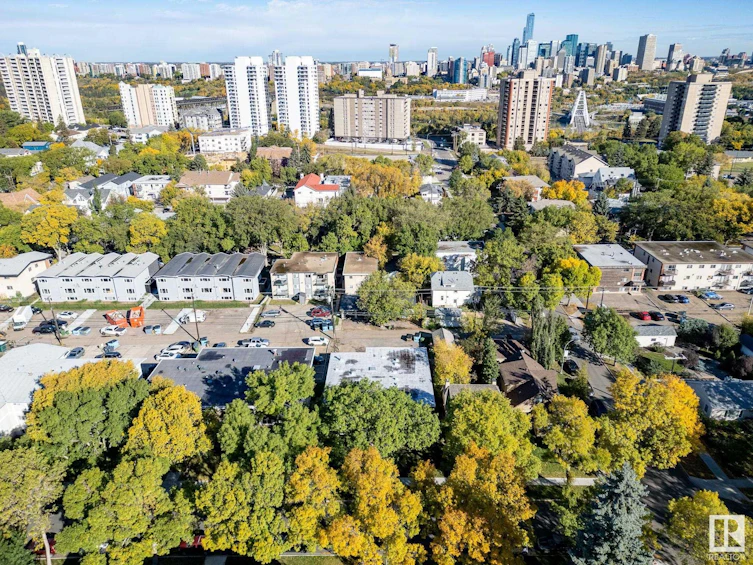 6-10710 84 Avenue, Edmonton, AB, T6E 2H9 - 28