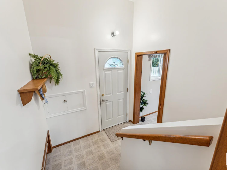 3816 112 Street, Edmonton, AB, T6J 1J2 - 24