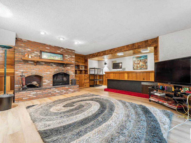 3816 112 Street, Edmonton, AB, T6J 1J2 - 29