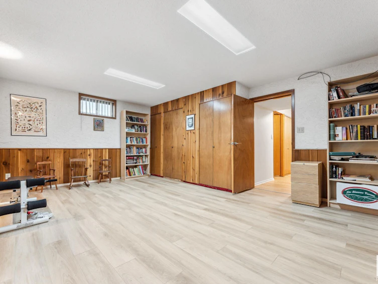 3816 112 Street, Edmonton, AB, T6J 1J2 - 33